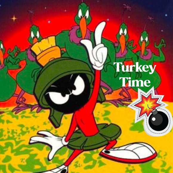 Happy Thanksgiving to all The Posher’s out there on Posh Boulevard ❤️ - Picture 3 of 3